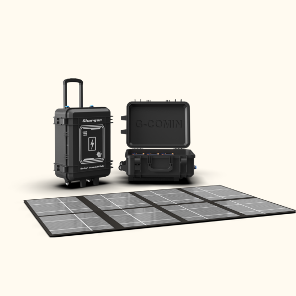 Bay Simultaneous Rapid Charger & Folding Solar Panel